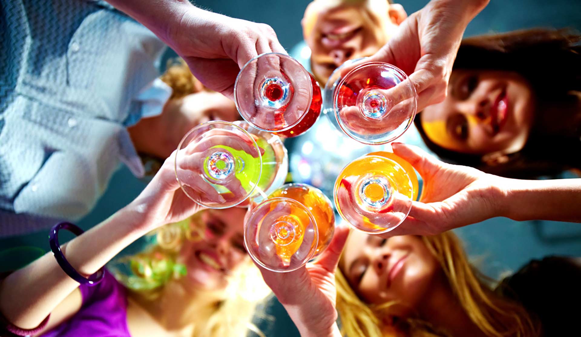 создание дизайна упаковки алкоголя